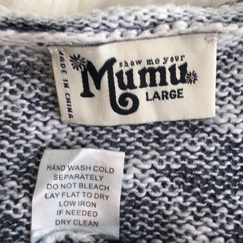Show Me Your Mumu Overtop Sweater- in Sunflower Dreams Knit - Picture 16 of 16